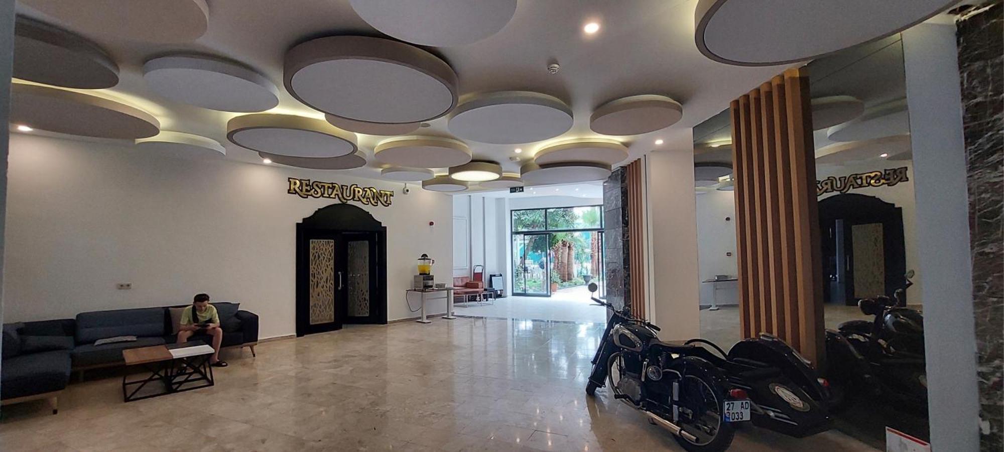 Uk Hotel Kiris อันตัลยา ภายนอก รูปภาพ