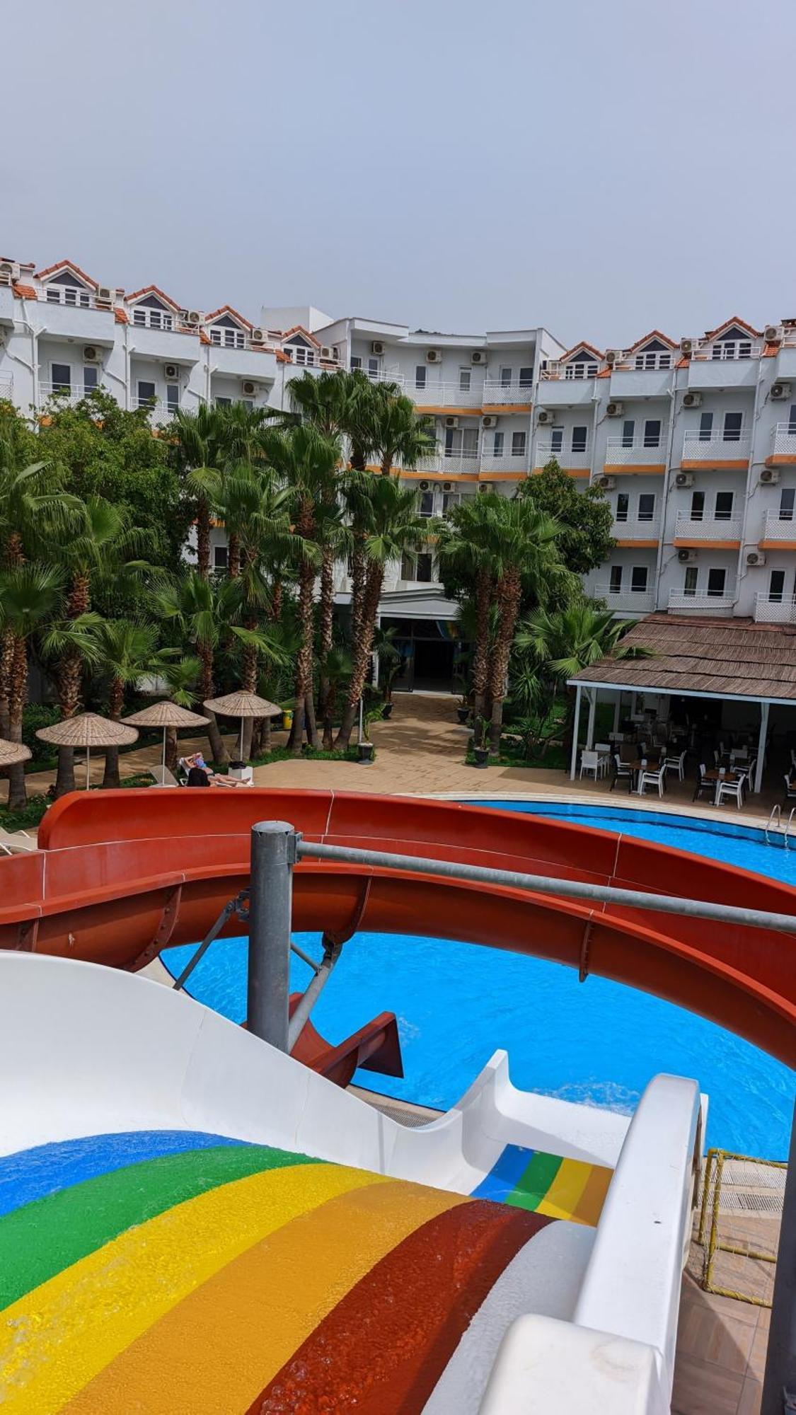 Uk Hotel Kiris อันตัลยา ภายนอก รูปภาพ